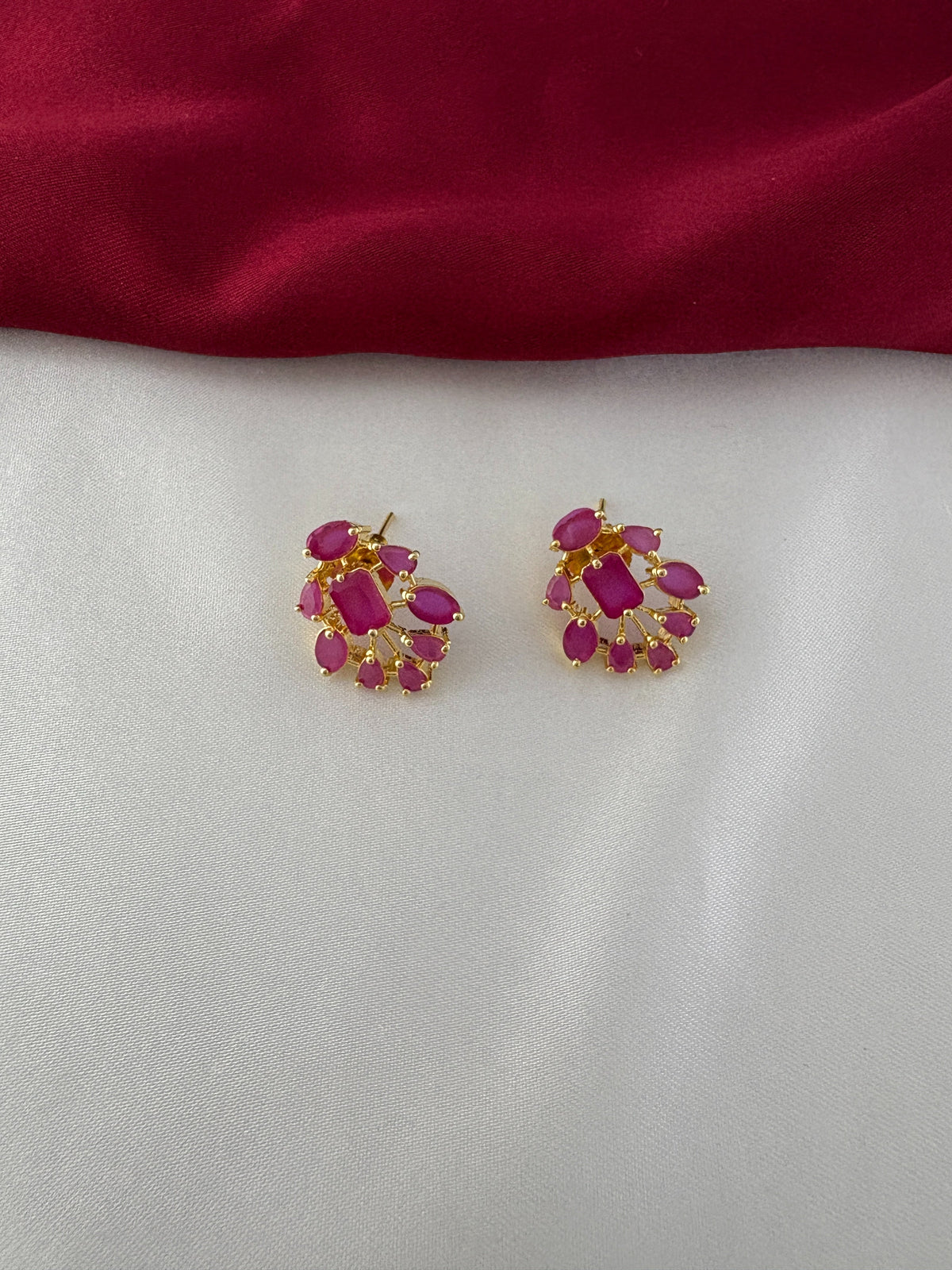 Ruby Petal Necklace Set with Matching Earrings – Gold Plated Ruby Petal Earrings - Close-up view of the clustered – view 3