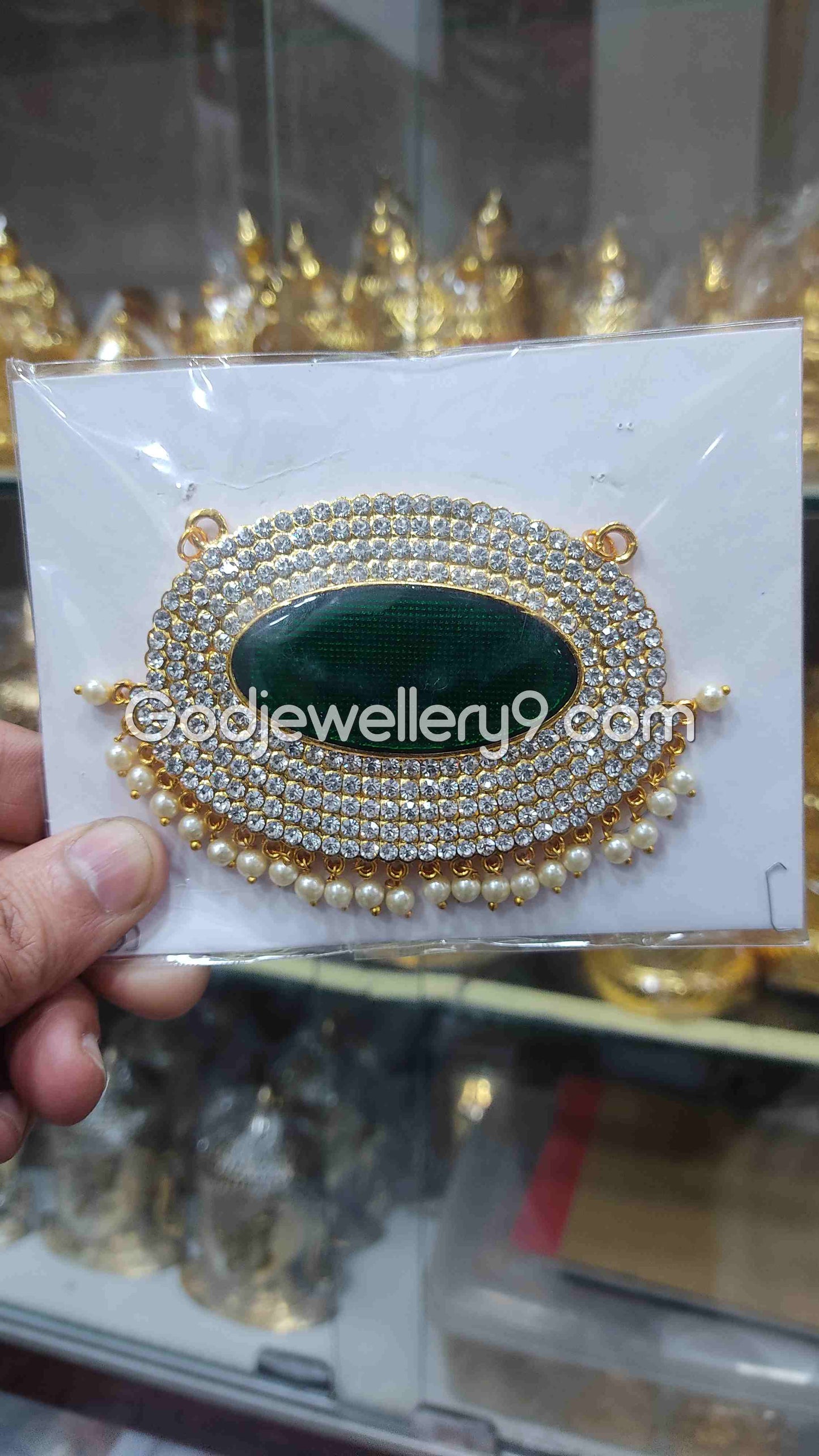Deity Medium Green Oval Stone Dollar Pendant Jewellery For God G28 Godjewellery9