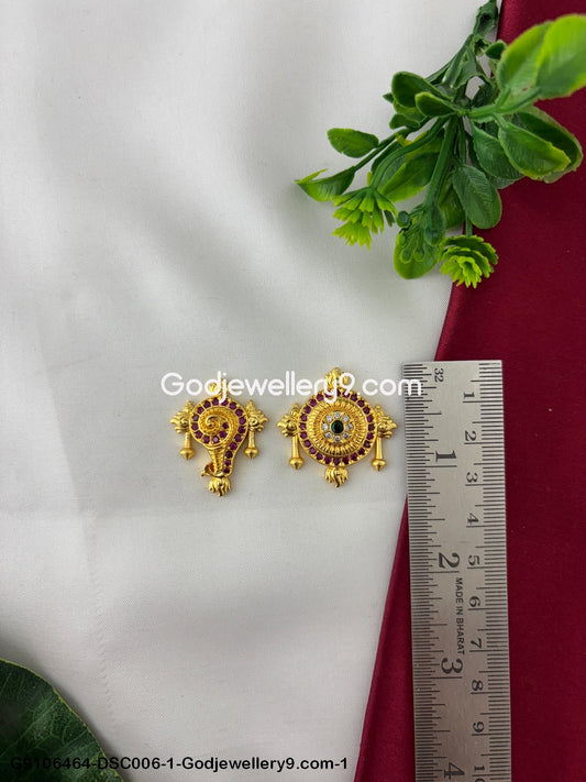 Deity Small Shanku Chakram For God Vishnu Balaji Murti Idol Alankaram G9106464-DSC006-1-Godjewellery9.com-1.jpg?v=1743424918