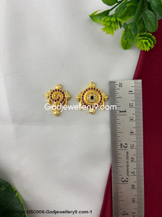 Gold Color Small Shanku Chakra Ornaments For Deity Temple Decoration G9113354-DSC006-Godjewellery9.com-1.jpg?v=1743424919