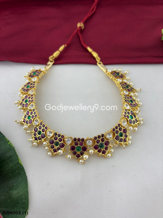 Bharatanatyam Brass Short Real Kemp Necklace Haram Godjewellery9 BBN003
