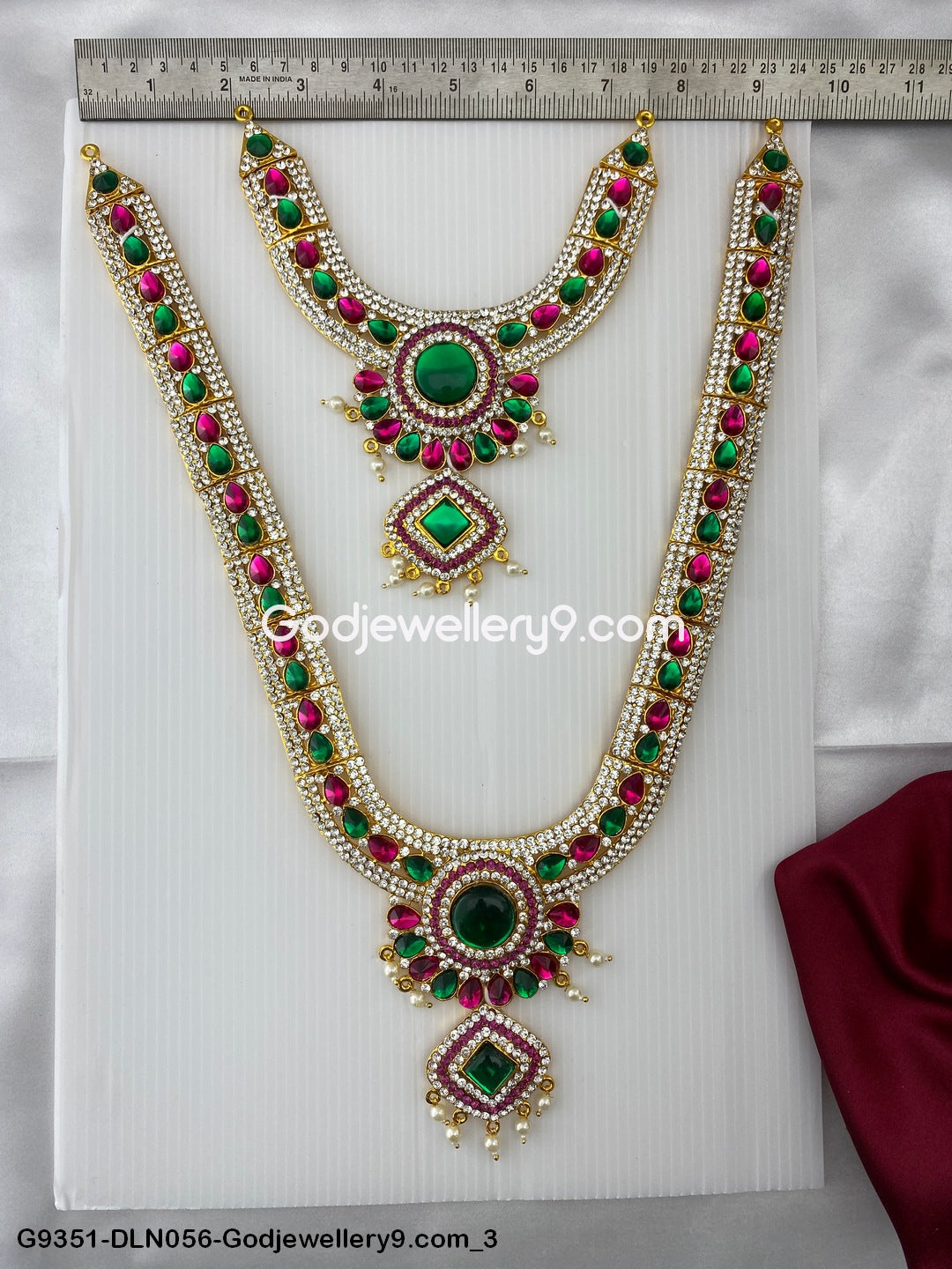 Deity Long Necklace 2 Step Lakshmi Idol Ornament G9351-DLN056-Godjewellery9.com 3