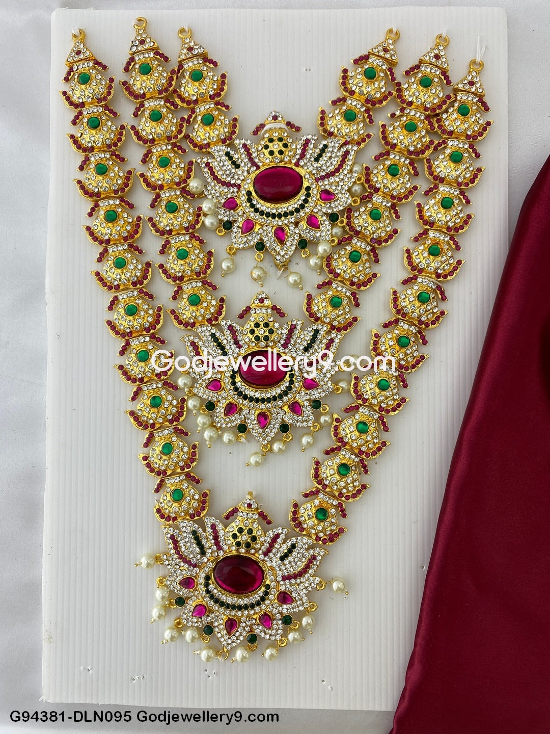 Gold_Finish_Jewellery_Set_Deity_Long_Necklace_3_Step_G94381_DLN095