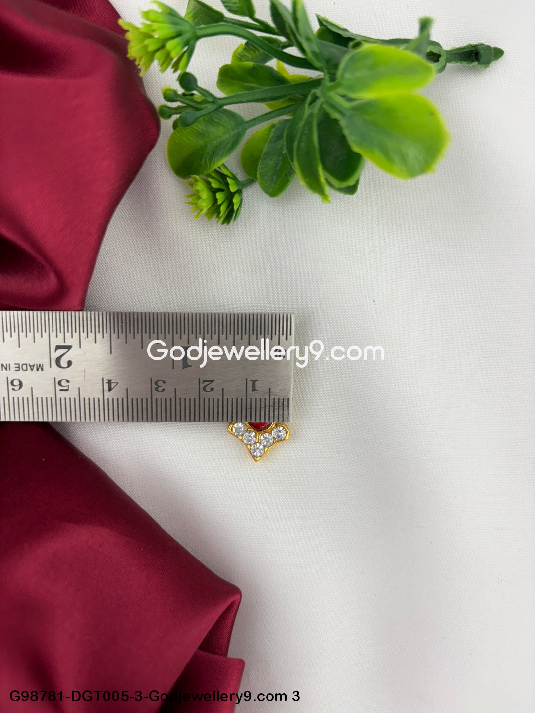 Lakshmi Deity Stone Tilak Bindi Pottu for Miniature Idol Set G98781-DGT005-3 -Godjewellery9.com 3