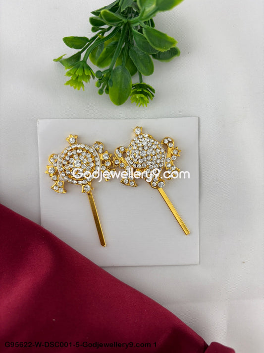 Stone Shanku Chakra for Deity Vishnu and God Perumal Idols White Color G95622-DSC001-5-Godjewellery9.com 1