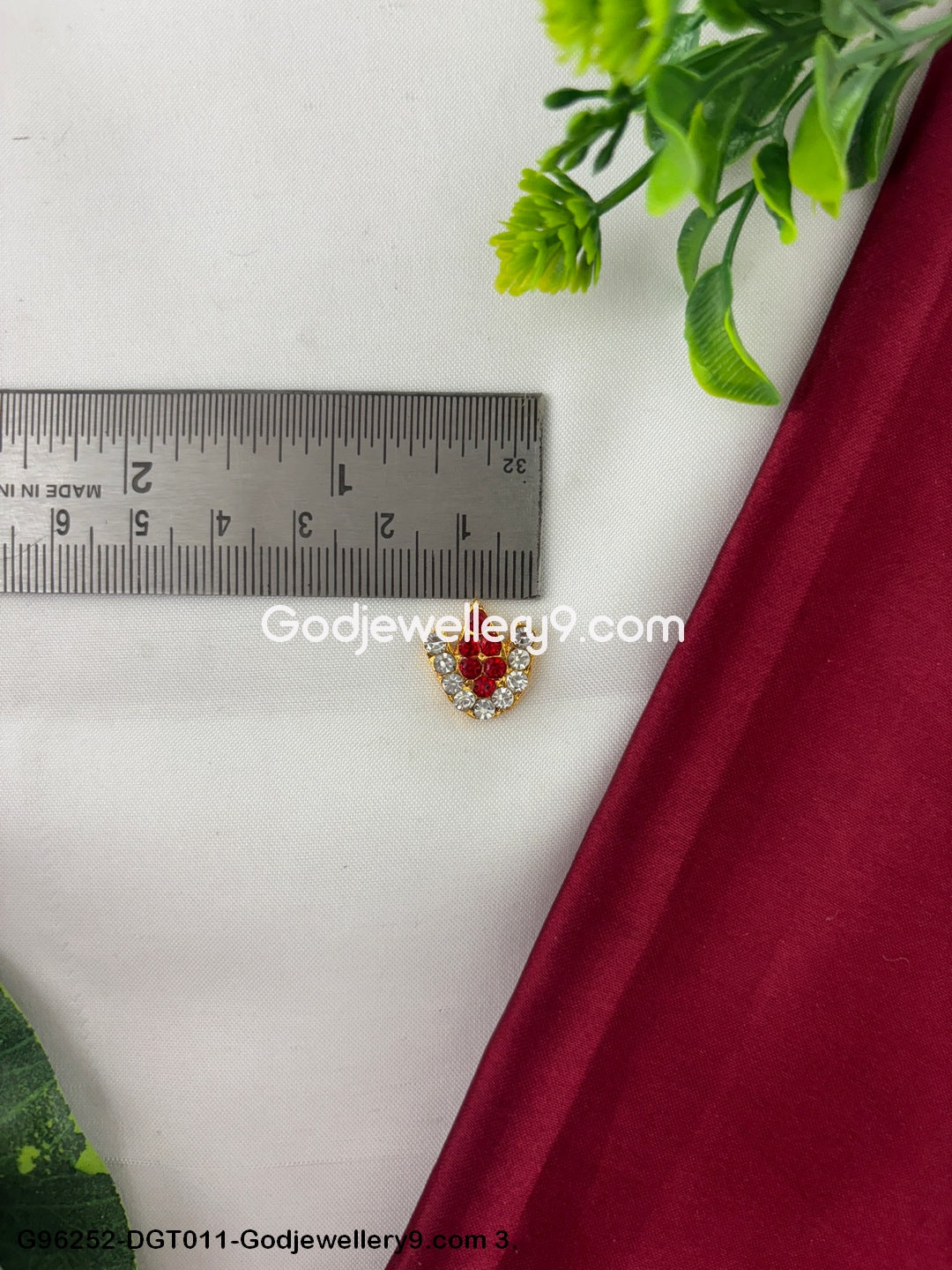 Vishnu Namam Balaji Namam Perumal Namamam Bindhi Pottu Deity G96252-DGT011-Godjewellery9.com 3