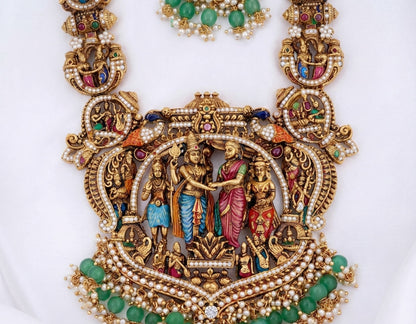 Antique Temple Jewellery Necklace Set - Meenakari Detailing – Necklace - Detailed view of the central pendant – view 3