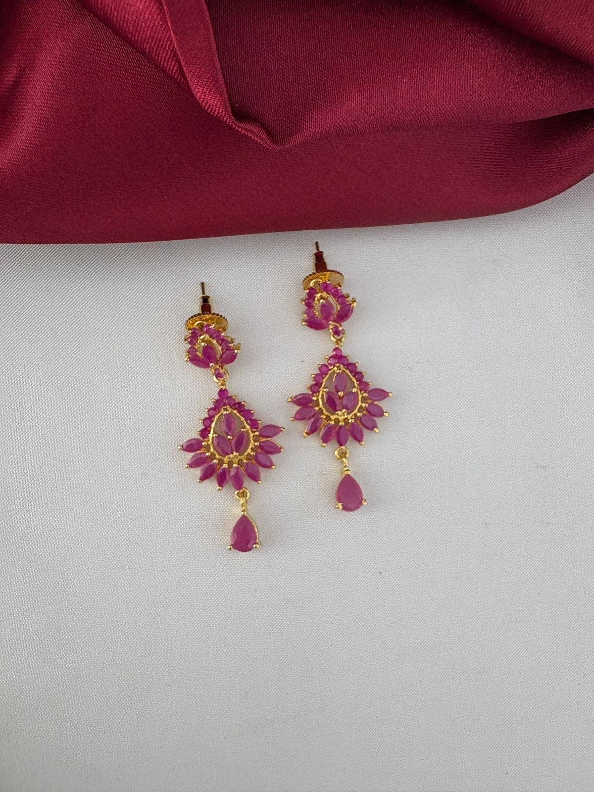 Exquisite Ruby CZ Short Necklace Set - Bridal Choice – Close-up of Exquisite Ruby-Tone CZ Earrings, part of the – view 2