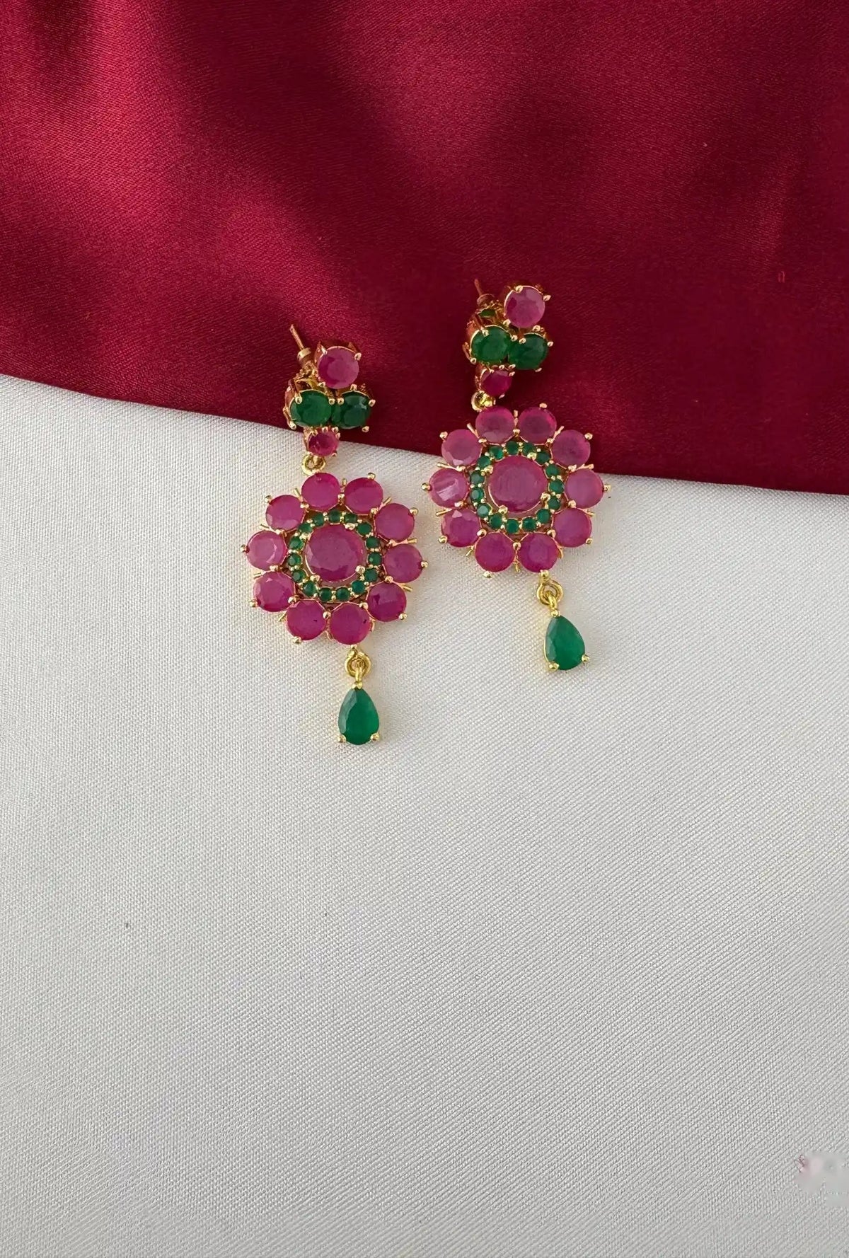 Flower Festive Necklace Set with Ruby and Emerald Accents – Gold Plated Ruby Emerald Earrings - Close-up view of the – view 3