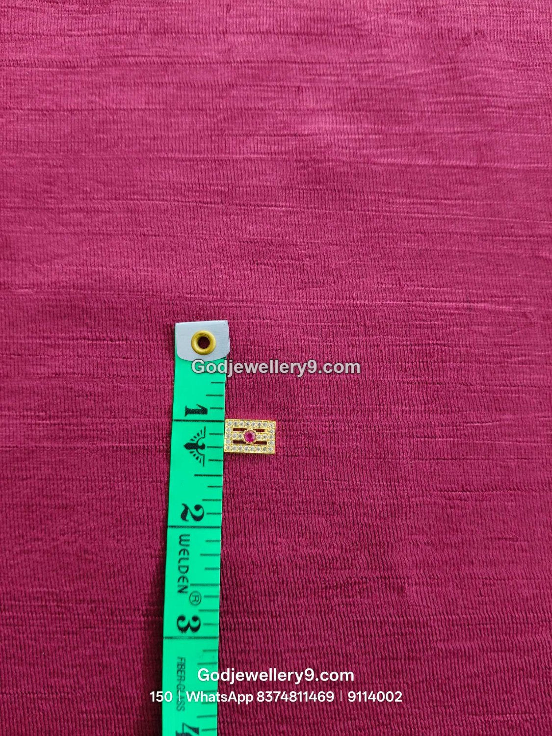 Small Shiva Tilak / Naamam with Gold Base and Red Center Stone for Shiva idol forehead alankaram - detail view - SKU 9114002