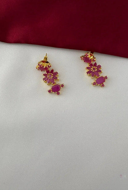 Gold-Plated Ruby Flower Strand Necklace Set - Festive Radiance – Gold Plated Ruby-Tone Flower Strand Necklace Set - Festive