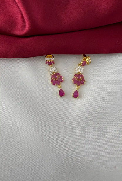 Gold-Plated Ruby Petal Drop Necklace Earring Set - Delicate Floral Design – Gold Plated Ruby-Tone Petal Drop Necklace Earring