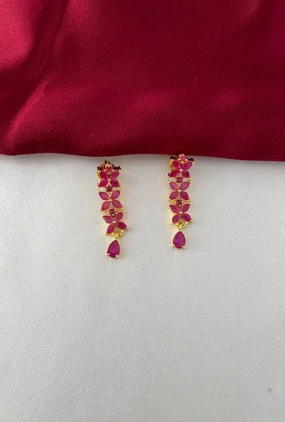 Gold-Plated Ruby Petal Necklace Set - Delicate Design – Gold Plated Ruby-Tone Petal Necklace Set - Delicate Design - Indian