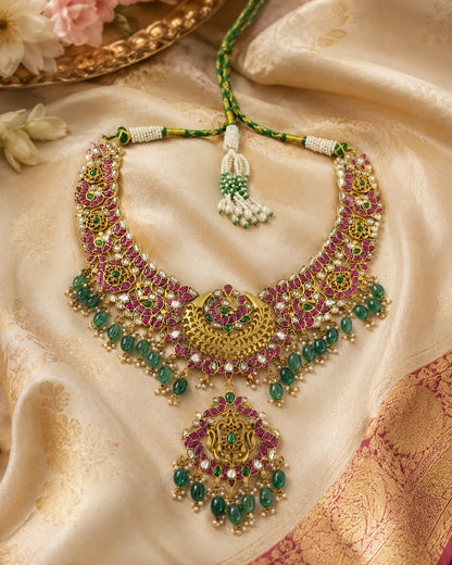 Jadau Kundan Ruby Green Floral Necklace with Pendant for Wedding Functions – jadau kundan necklace styled with saree – view 3