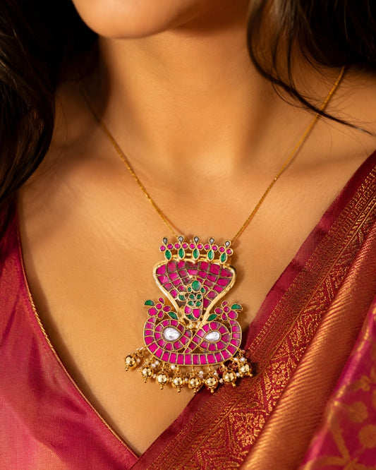 jadau kundan Kalinga Narthana Krishna Naga Pendant - wearing-scale view – view 2