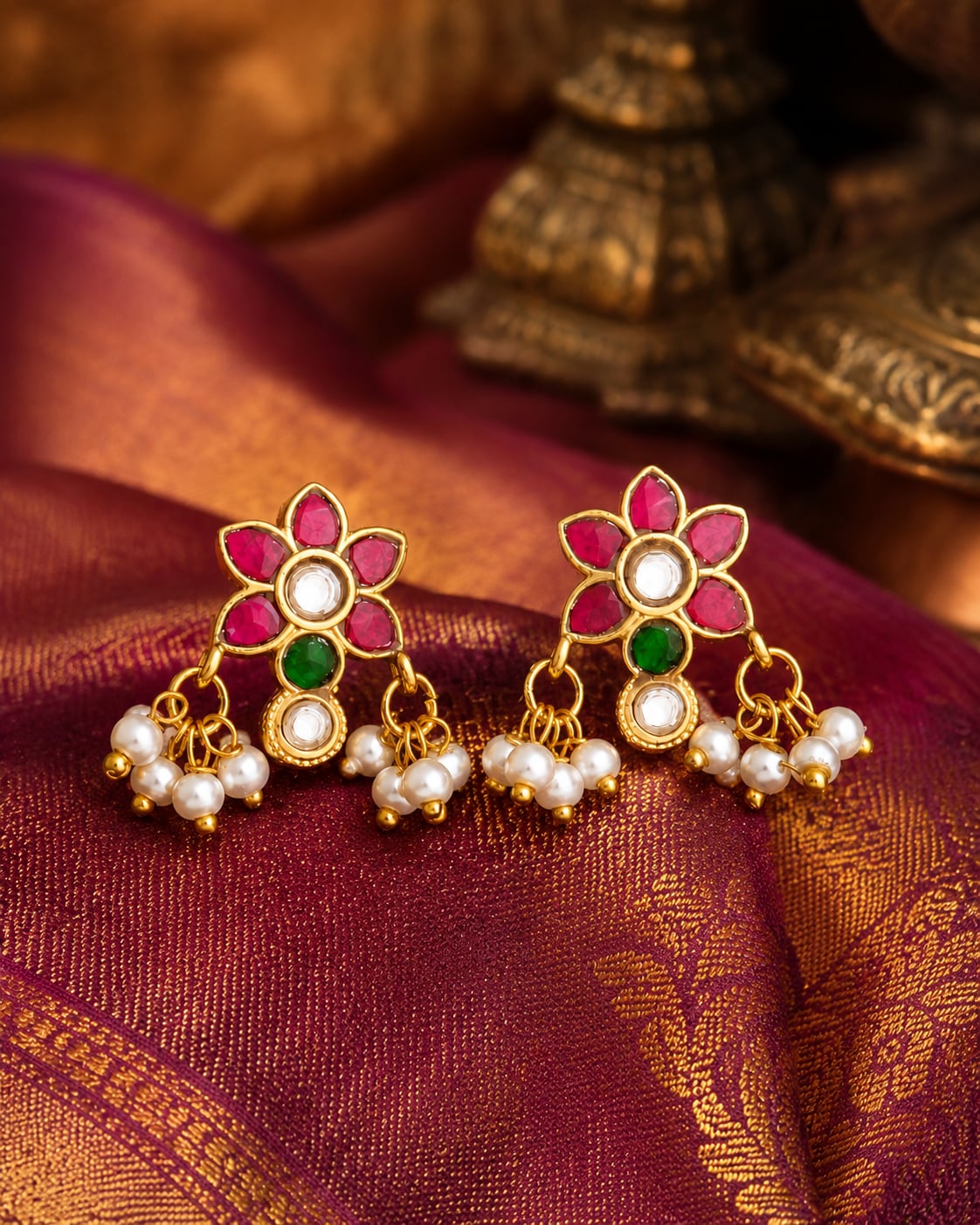 Jadau Kundan Pearl-Look Drop Bugudi Ear Ornaments for Festive Ear Styling – jadau kundan bugudi styled with saree – view 3