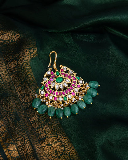 round fan green drop jadau kundan maang tikka maang tikka only close-up of kundan stones and jadau work – view 3