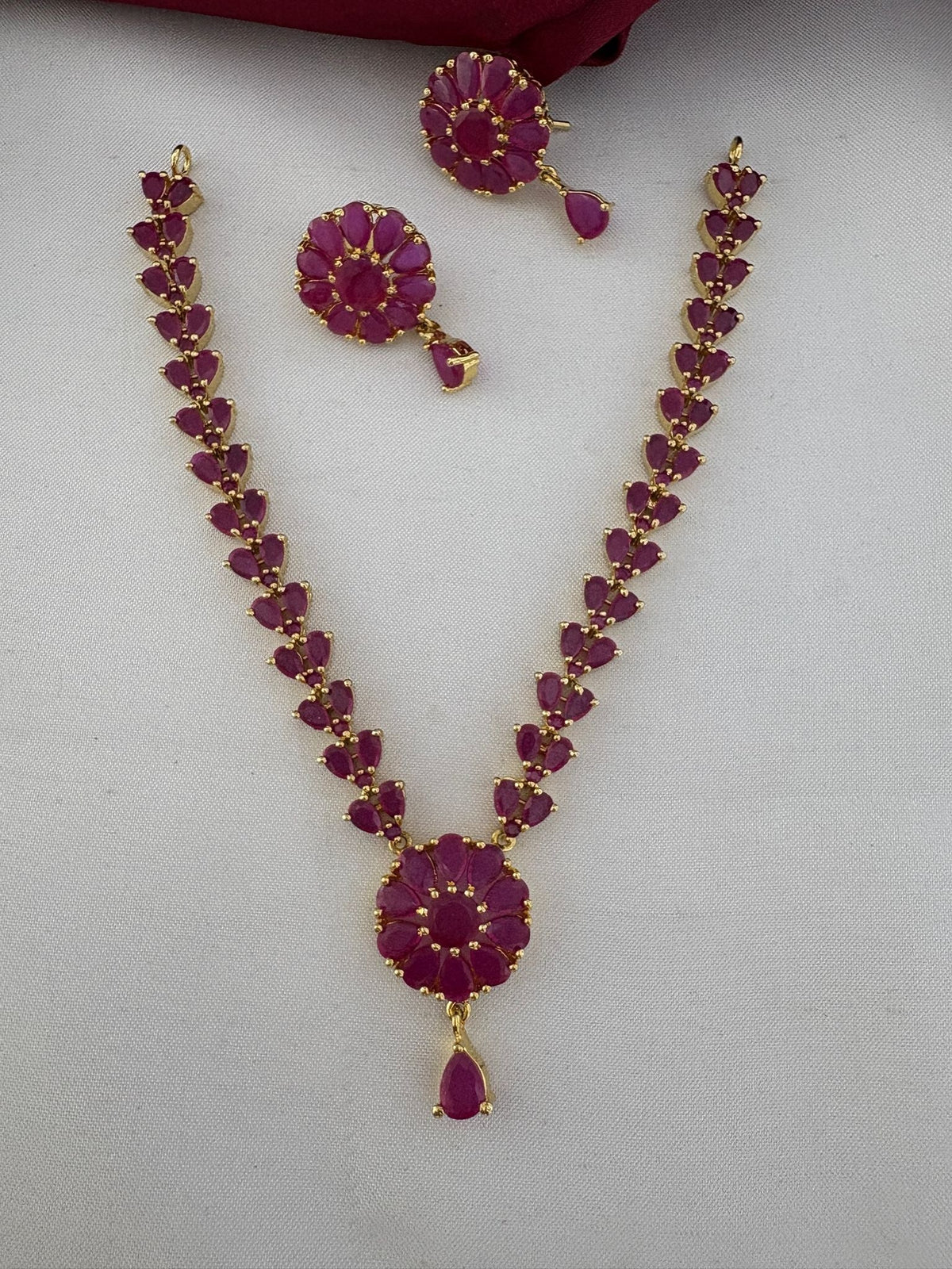 Vintage Ruby CZ Short Necklace Set for Heritage Lovers – D2542 Vintage Ruby-Tone CZ Short Necklace and Earrings – front view